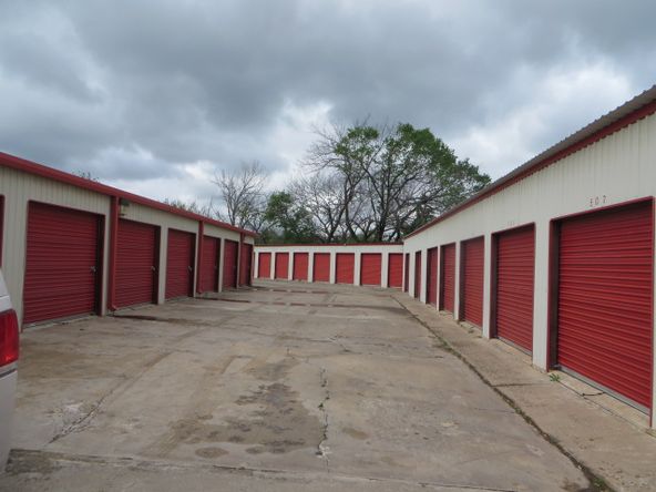 2401 W Grand Ave, Chickasha, OK 73018